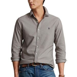 Classic-Fit Oxford Long-Sleeve Woven Shirt size: LARGE